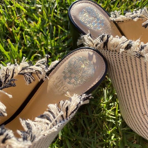 Shoes - Picture 2 of 6